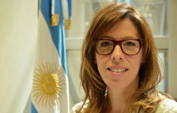 Laura Alonso: "Todo lo que hace Cristina es un acting para salvarse ella y hundir más al país"