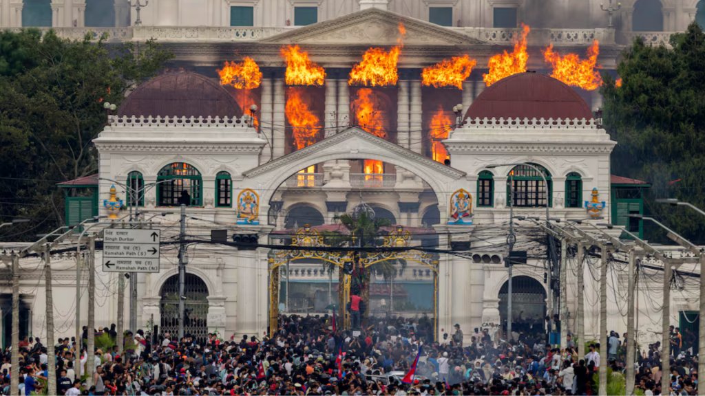 Clara Rivero, argentina en Nepal: &quot;Perdimos todas nuestras pertenencias, nos dieron un pasaporte de emergencia pero no podemos regresar&quot;