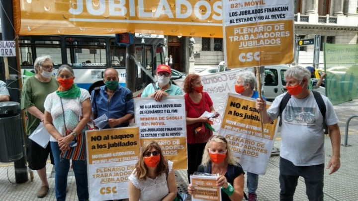 Berm&uacute;dez: &ldquo;Es muy duro para los jubilados&rdquo;.