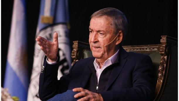 Juan Schiaretti: "Nosotros estamos en contra del gobierno kirchnerista que le puso el pie encima al campo"