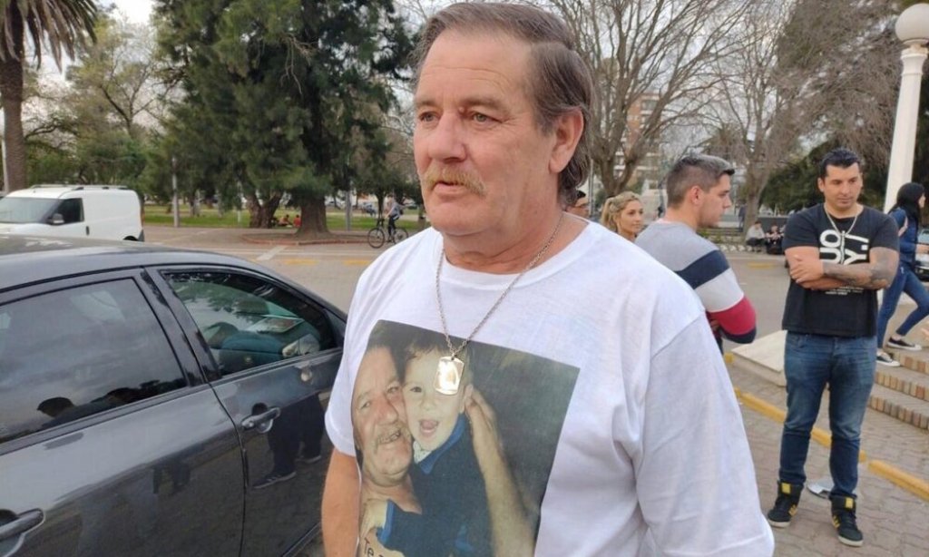 Ramón Dupuy, abuelo de Lucio: “Me habían dicho que había consenso para aprobar la ley, pero no sesionaron por intereses propios, mientras la progenitora y su pareja están de luna de miel”