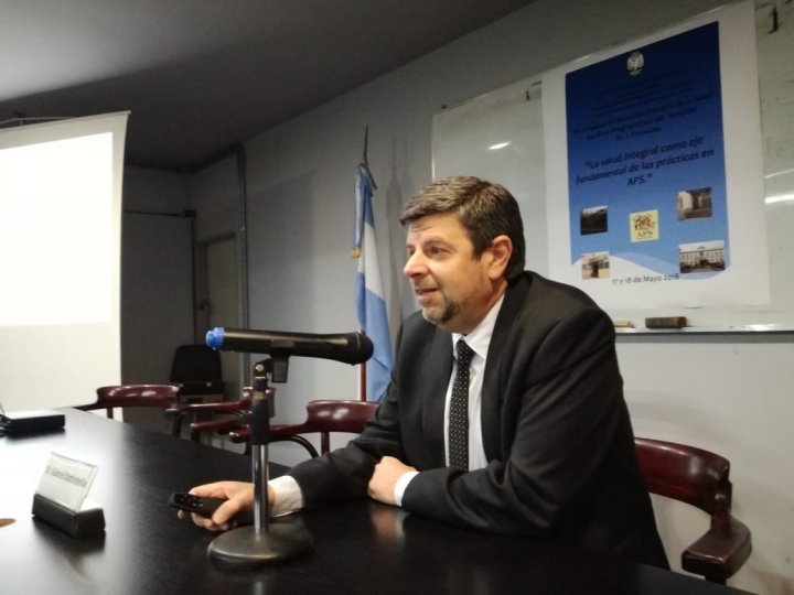 Gabriel Batistella: "Vamos a convivir gran parte del a&ntilde;o que viene con el tapabocas"