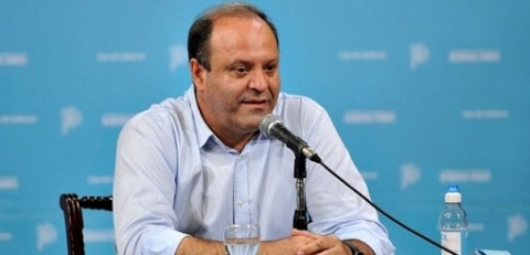 Guillermo Docena: “Se desestimó que la vacuna agrava la enfermedad”