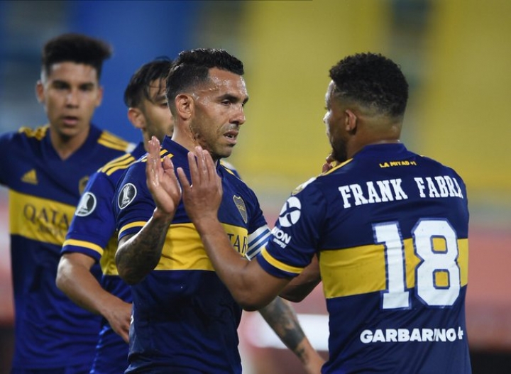 Boca se impuso con comodidad ante Caracas