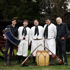 Show en vivo de Los Colorados en Radio Rivadavia