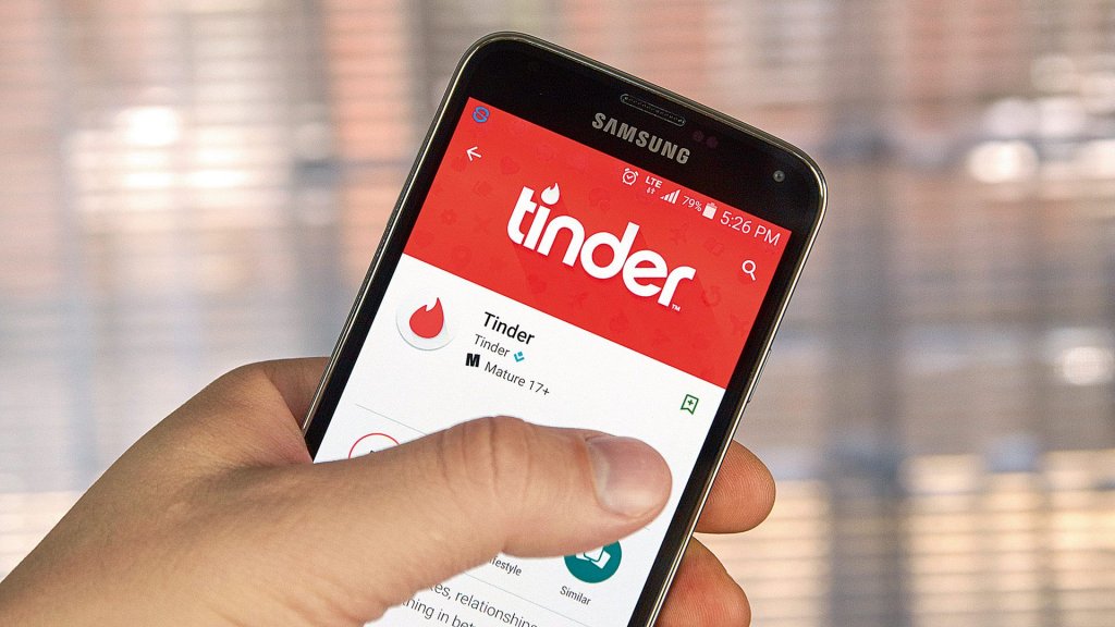 Victoria Pugliese: “Me descargué Tinder para conocer gente y el primer mensaje me preguntaba cuanta grasa tenía mi cuerpo”