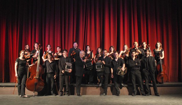 Ignacio Varchausky: "Pensamos el proyecto de la Orquesta Escuela de Tango Emilio barcarse como una fábrica de colegas"