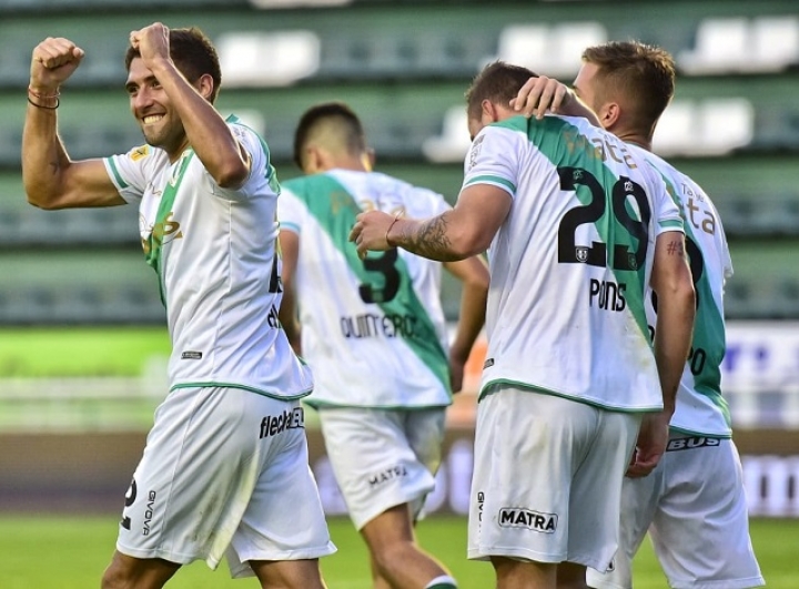 Banfield dio el golpe y venció a River