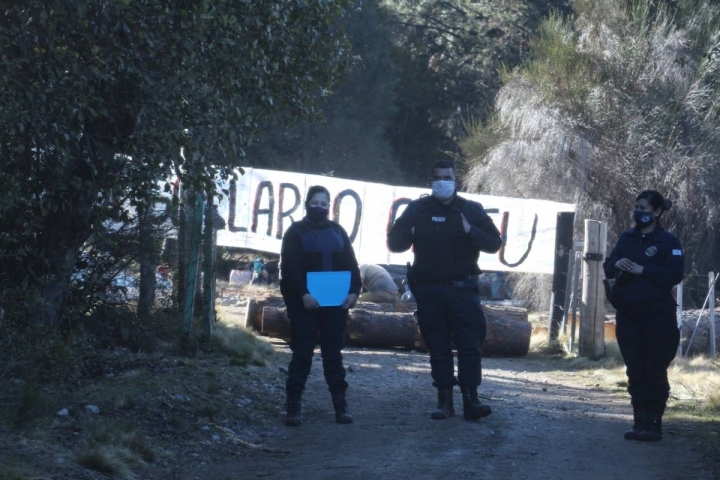 Habló uno de los dueños de un campo tomado por mapuches en El Foyel: &quot;La Justicia nos corre el arco todos los días&quot;