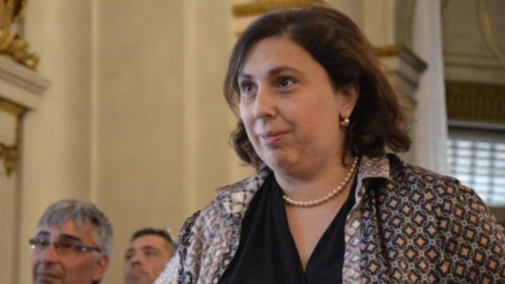 Paula Oliveto: &quot;Vamos a votar sacar a Espert de la presidencia de la comisión de presupuesto&quot;