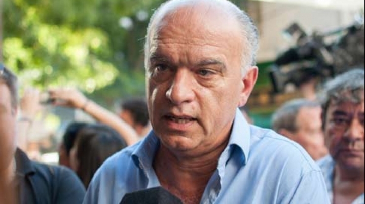 Néstor Grindetti: "Con esta quita, se está desvistiendo un Santo para vestir a otro"