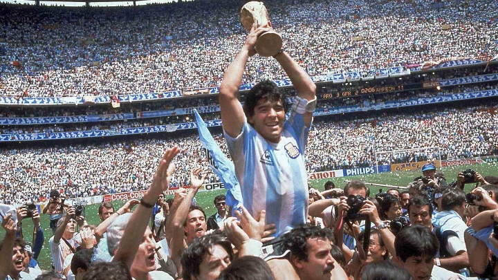 Un recorrido por la carrera de Maradona