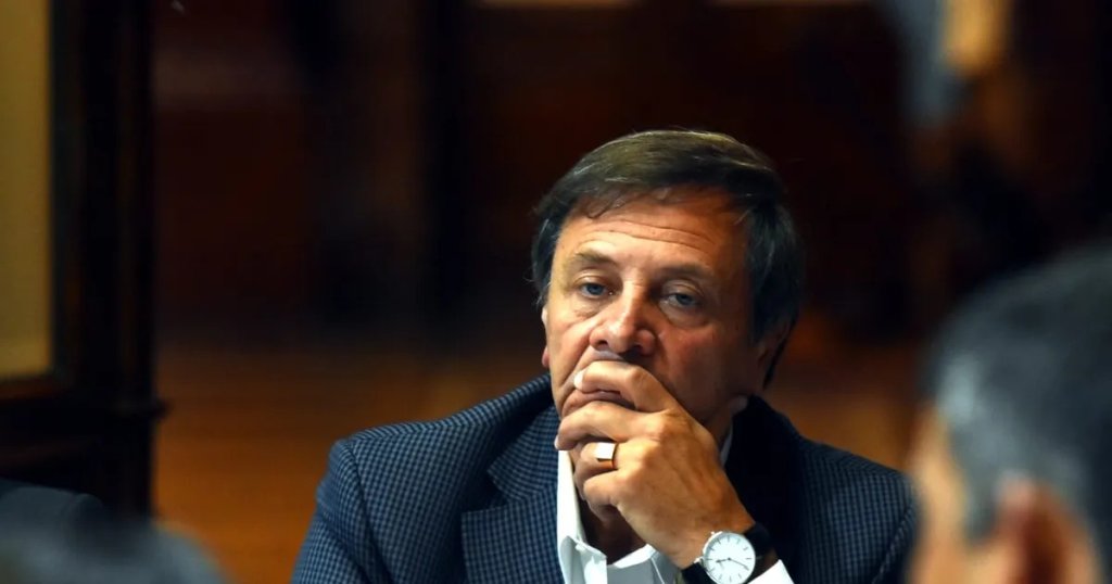 Oscar Zago: &quot;Si aceleramos con el presupuesto posiblemente el dia 29 lo tengamos&quot;