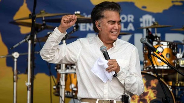 Jos&eacute; Luis "El Puma" Rodr&iacute;guez: "Si todo se normaliza voy a volver a cantar en Venezuela"