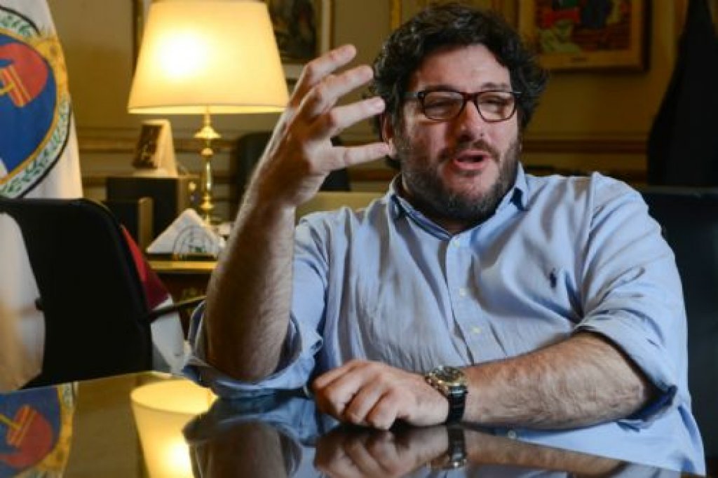 Pablo Avelluto: &quot;El costo de estos monumentos llenos de empleados es solventado por los argentinos&quot;