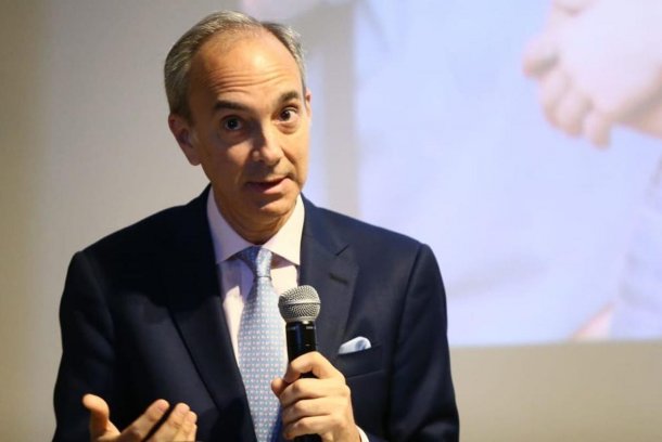 Carlos Torrendell: "Un 30% de los alumnos de la educación privada están en situación de pobreza"