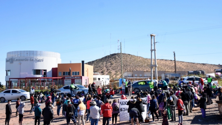 El gobierno de Neuquén mejoró la oferta y condiciona los piquetes en Vaca Muerta