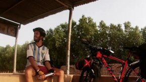 Agustín Ochoa: "Cruzó el África en bicicleta y hoy combate la desnutrición infantil en Argentina"