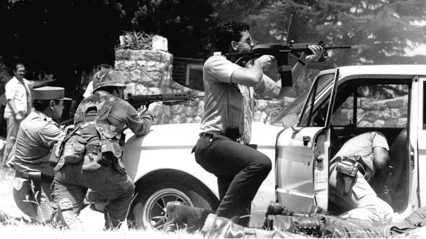 La historia del copamiento de La Tablada: “El primero que mataron fue Tadeo Taddia, un colimba que estaba desarmado y barriendo las hojas”