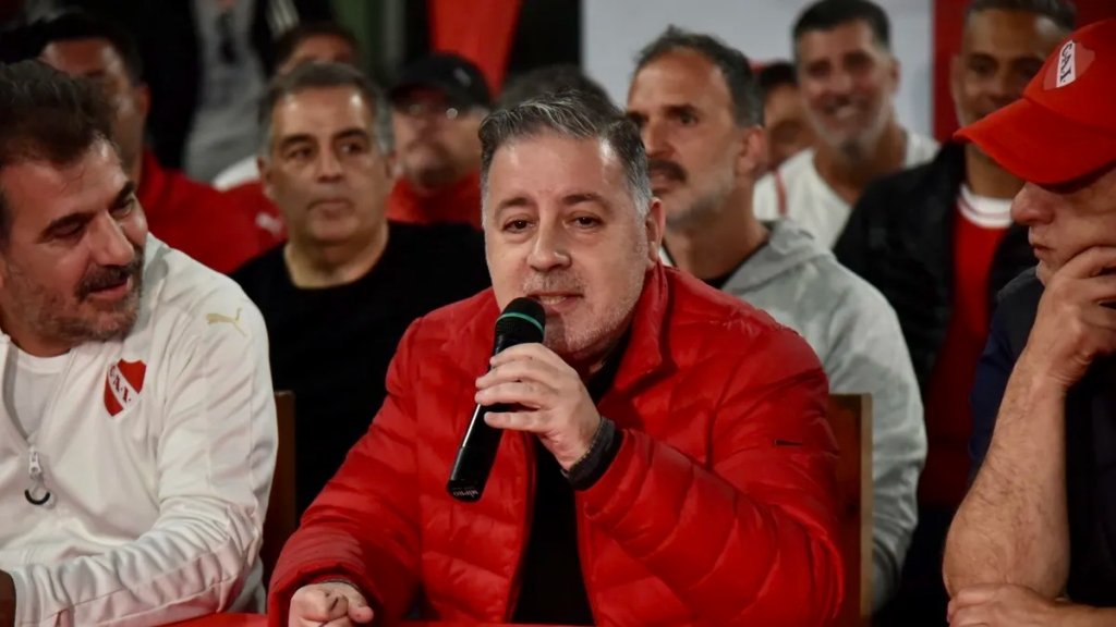 Fabián Doman: "Vendrá otra gente que confeccione un plan económico que no hubo"
