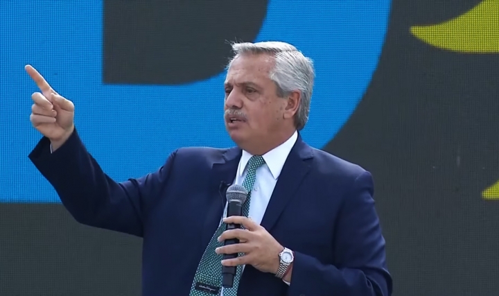 Alberto Fern&aacute;ndez en el acto que encabez&oacute; hoy: "Hay un pa&iacute;s que cree en un Estado presente y otro que no cree en la Justicia Social"