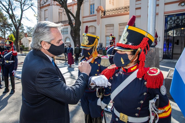 Adrián Pignatelli: &quot;San Martín era una persona bastante requerida y con buen concepto en Europa&quot;