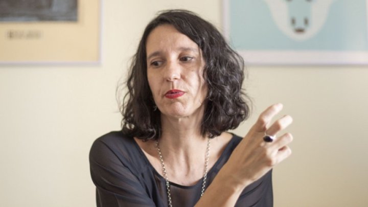 Carola Pérez: "El cannabis me ayuda a no querer morir todo el tiempo"