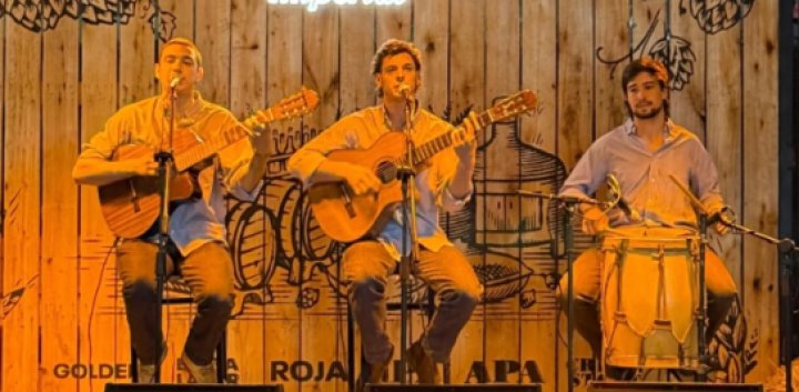 Música en vivo con 'La Yunta de Areco' en Desde El Alma