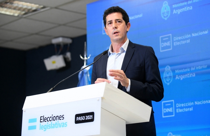 De Pedro, Salvarezza, Soria, Raverta, Volnovich y Ferraresi pusieron su renuncia a disposici&oacute;n de Alberto Fern&aacute;ndez