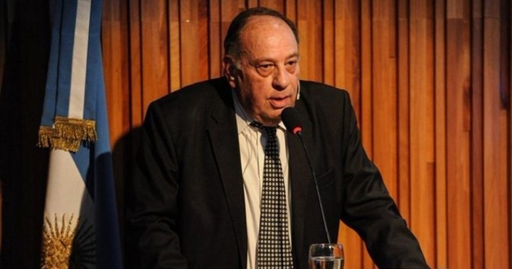 Roberto Cachanosky: "Lo que está faltando son vacunas, no parar a la economía"