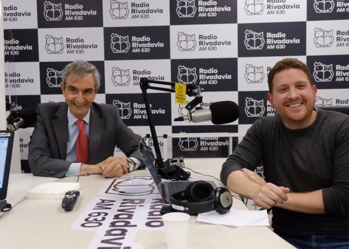 Escucha el pase entre Jonatan Viale y Nelson Castro