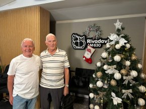 El m&aacute;s grande coleccionista de hojitas de afeitar en Argentina ahora escribi&oacute; un libro sobre la historia de los f&oacute;sforos