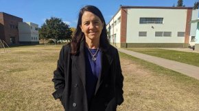 Carmen Álvarez Rivero: "Usan las causas más nobles para llevarse puesto al Gobierno simplemente por no ser peronista"