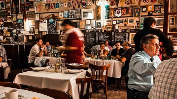 Matías Pierrad: “Recorrí 400 bodegones, se come rico y barato”