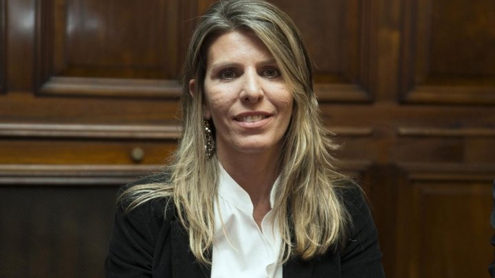 Sandra Arroyo Salgado: "Cada recluso tiene entre 3 o 4 celulares en la c&aacute;rcel"