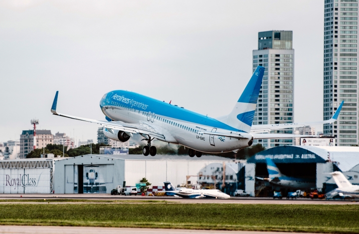 Aerolíneas - Austral: falta de transparencia y nuevos despidos