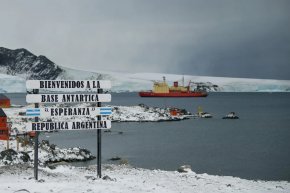 Melina Martínez nos cuenta su experiencia como operadora de radio en la Base Esperanza