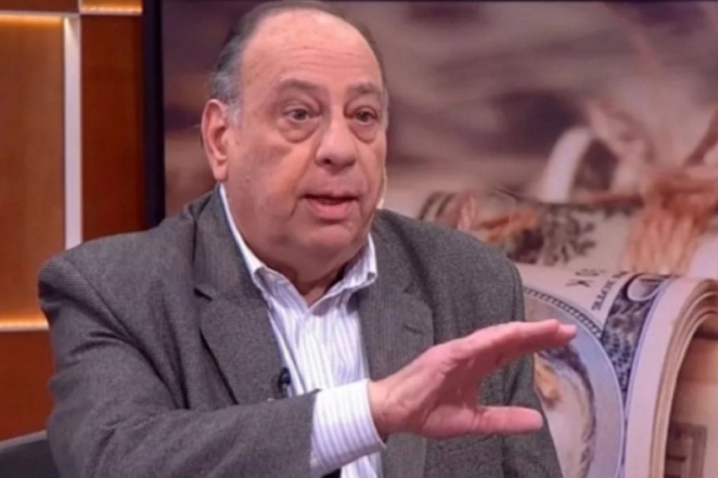 Roberto Cachanosky: &quot;A Batakis no le cree nadie, las cosas que dijo son humo&quot;