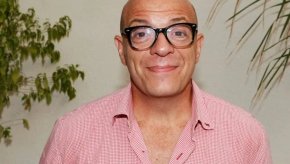 Martín Campilongo: "Estudie mucho a Domingo Cavallo para hacer su personaje en la serie de 'Menem'"