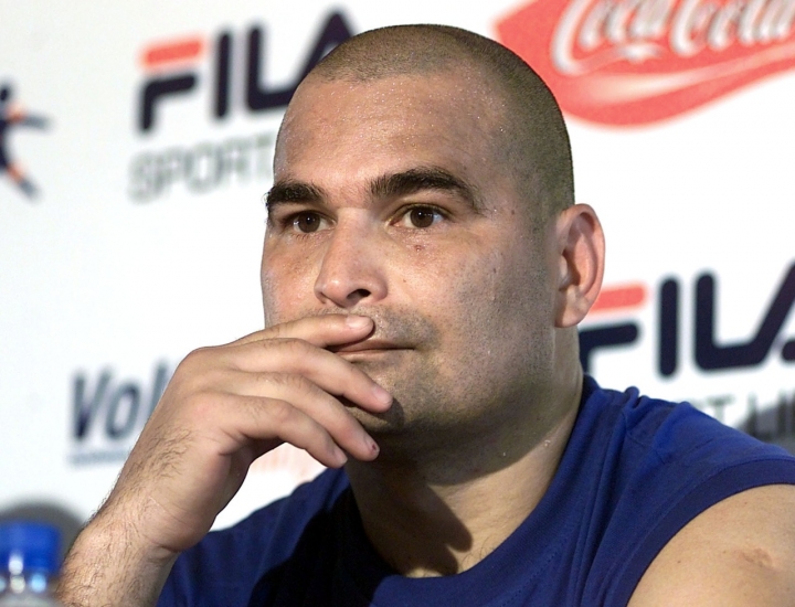 Chilavert: &quot;El mundo del fútbol se va a enterar de muchas cosas&quot;