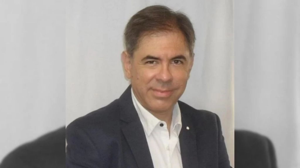 Alexis Poet: "Es muy peligroso como el gobierno contiene el valor del dólar, hacia fin de año se perfila a mil quinientos pesos"