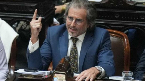Bertie Benegas Lynch: "Hay que dedicarse al Excel y dejar la cosa política que nos saca de foco"