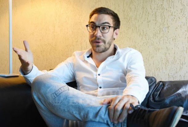 Santiago Bulat: "Si querés dolarizar, tenés que ir a buscar 30 o 35 mil millones de dólares"