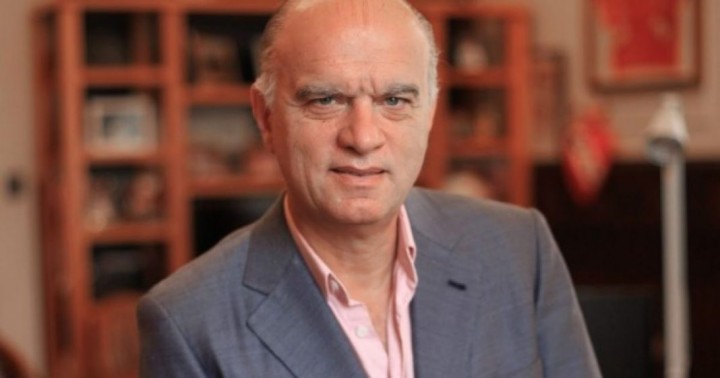 N&eacute;stor Grindetti: "A las 9 de la noche deber&iacute;an estar cargados un 70% de los datos"