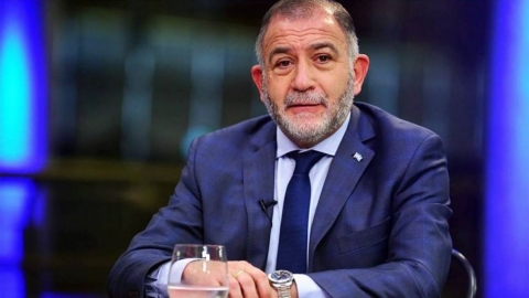Luis Juez: "Como están por encima de la institucionalidad dirimen sus internas a los sopapos"