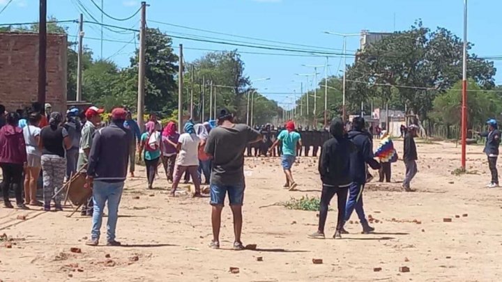 Pueblada en Chaco por un joven wich&iacute; desaparecido: "Capitanich solo mira lo que pasa en naci&oacute;n"