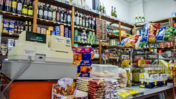 German Moreno, director del centro de almaceneros de Córdoba: "se está vendiendo mucho más segundas y terceras marcas"