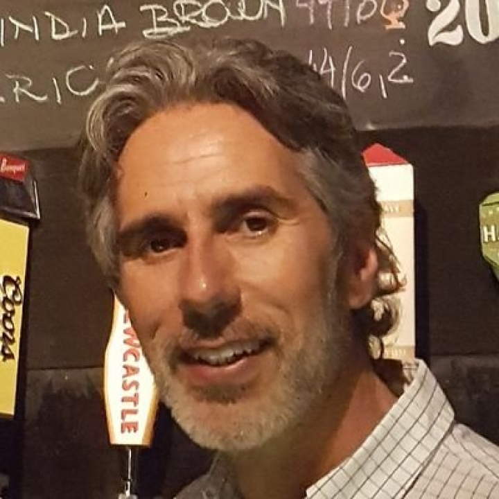Juan Miceli: "Cuando mi hija nos avisó que tenia el virus se nos vino el mundo abajo"