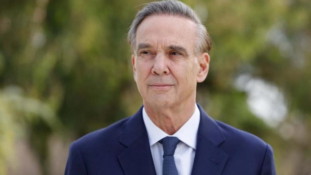Miguel Ángel Pichetto: "Deberíamos haber tenido un análisis más amplio de las decisiones que se tomaron con las vacunas del Covid"