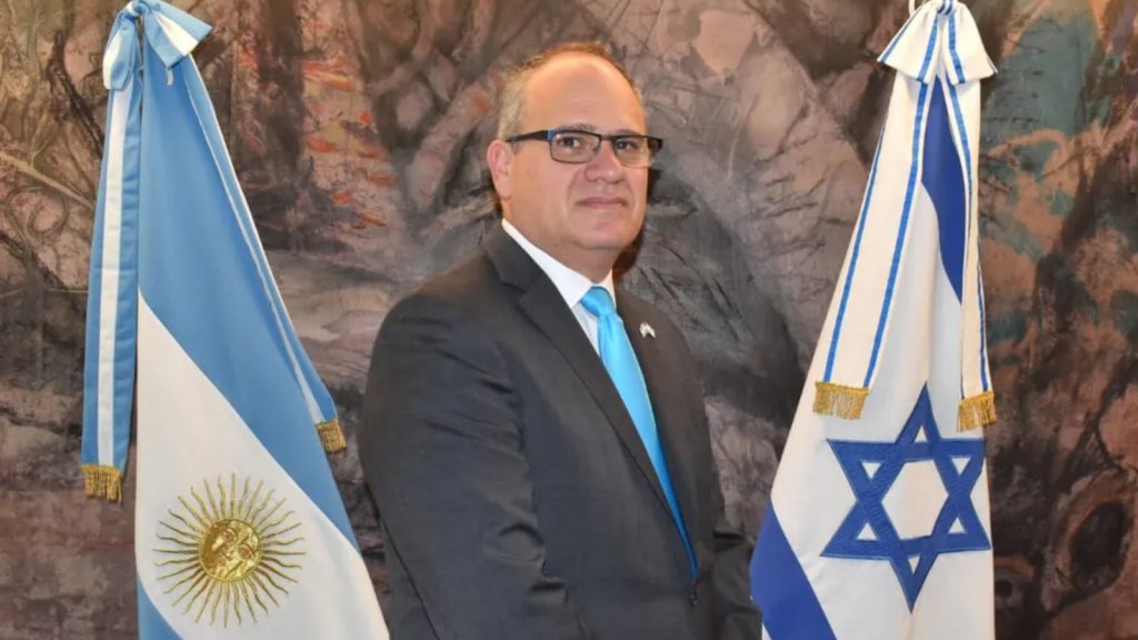 Eyal Sela: "El acuerdo se logró por el papel importante de Donald Trump y la presencia militar que puso Israel"